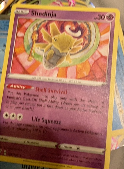 2020 Pokémon Sword & Shield Vivid Voltage #066 Shedinja — front