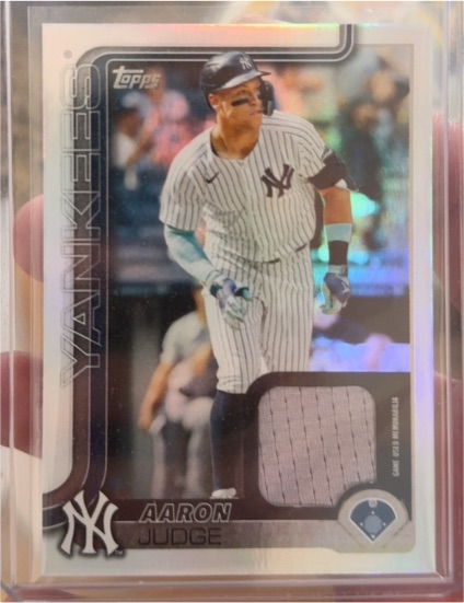 2025 Topps Series 1 #300 Aaron Judge — front