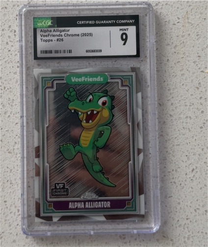 2025 Topps Chrome VeeFriends #26 Alpha Alligator — front