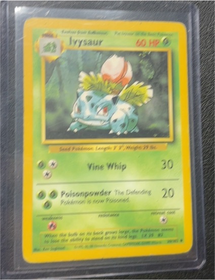 1999 Pokémon Base Set #30 Ivysaur — front