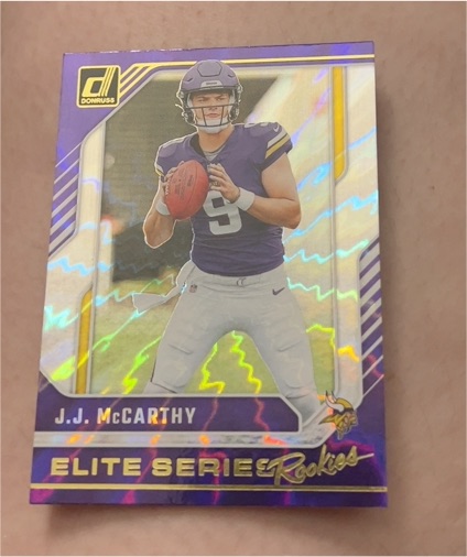 2024 Panini Donruss Elite Series Rookies #4 J.J. McCarthy — front