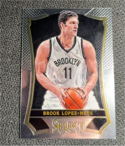 2013-14 Panini Select #17 Brook Lopez — front