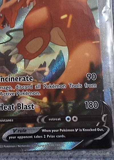2022 Pokémon TCG #103 Charizard V — front
