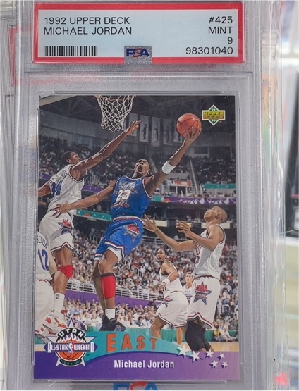1992 Upper Deck #425 Michael Jordan — front