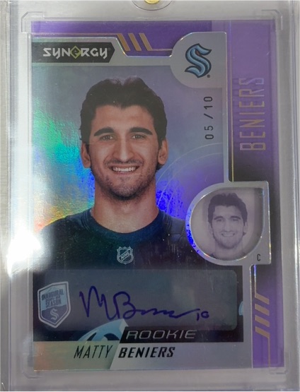 2022-23 Synergy Rookie Portrait Autograph Purple #RP-MB Matty Beniers — front