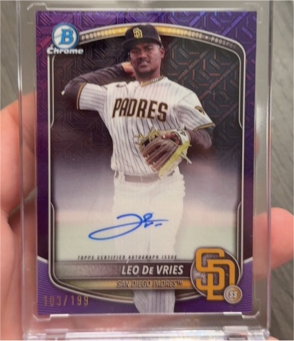 2025 Bowman Chrome #BMA-LD Leo De Vries — front