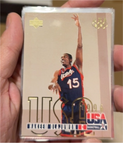 1995-96 Upper Deck #320 Hakeem Olajuwon USA Basketball — front