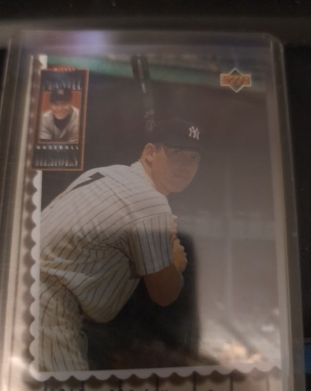 1994 Upper Deck #70 Mickey Mantle Baseball Heroes — front