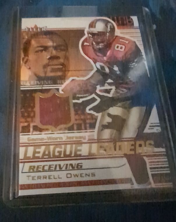 2002 Fleer Ultra League Leaders #NNO Terrell Owens — front