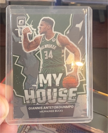 2022-23 Panini Donruss Optic #6 Giannis Antetokounmpo My House — front