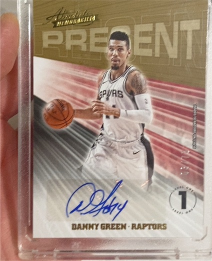 2018-19 Panini Absolute Memorabilia Present Autographs Danny Green — front