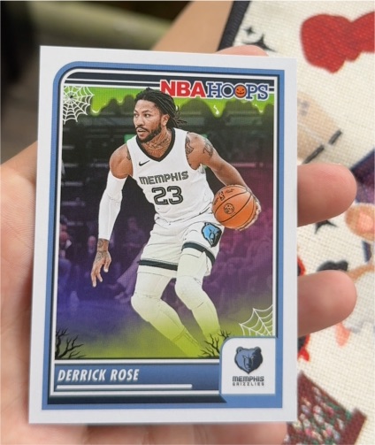 2023-24 Panini Haunted Hoops #72 Derrick Rose — front