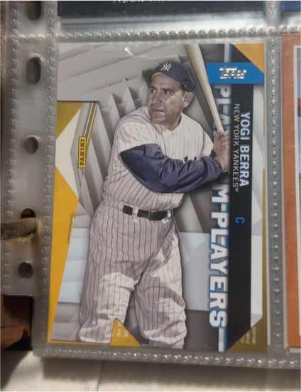 2021 Topps Update Platinum Players Die-Cuts #PDC-65 Yogi Berra — front