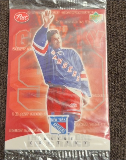 1999-00 Post #6 Wayne Gretzky — front