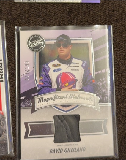 2011 Press Pass Magnificent Materials #MM-DG David Gilliland — front