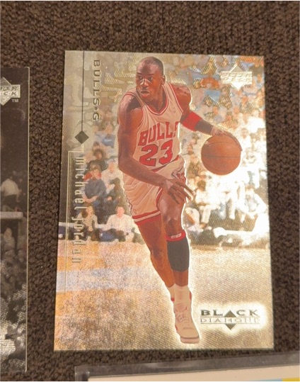 1999 Upper Deck Black Diamond #4 Michael Jordan — front