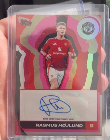 2024 Topps Chrome UEFA Champions League #9 Rasmus Højlund — front