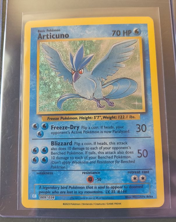 2023 Pokémon CLB 009/034 Articuno — front