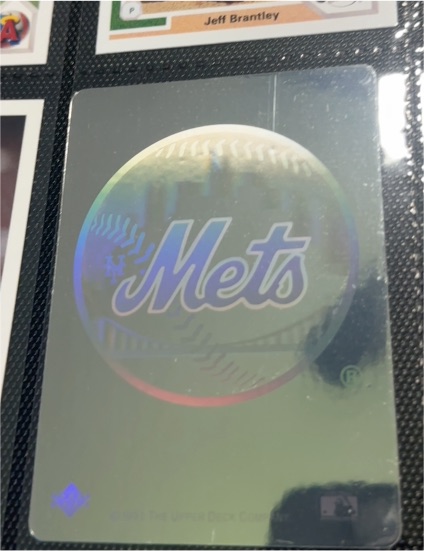 1991 Upper Deck New York Mets Team Logo Hologram Sticker — front