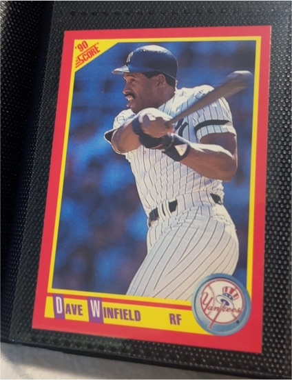 1990 Score #307 Dave Winfield — front