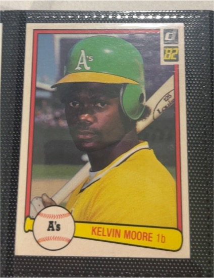 1982 Donruss #534 Kelvin Moore — front