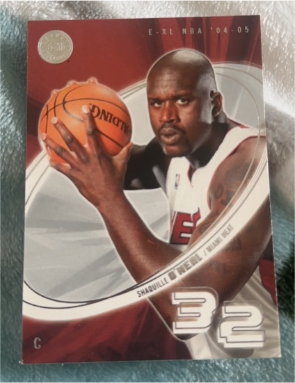 2004-05 Fleer Skybox E-XL #42 Shaquille O'Neal — front