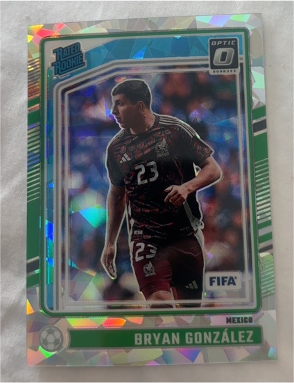 2024 Panini Donruss Optic Rated Rookie #180 Bryan González — front