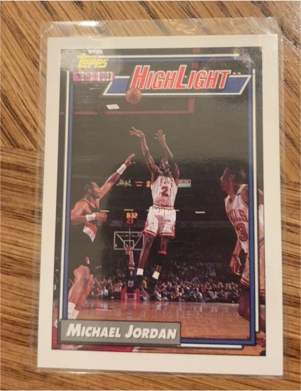 1992-93 Topps Highlight #3 Michael Jordan — front