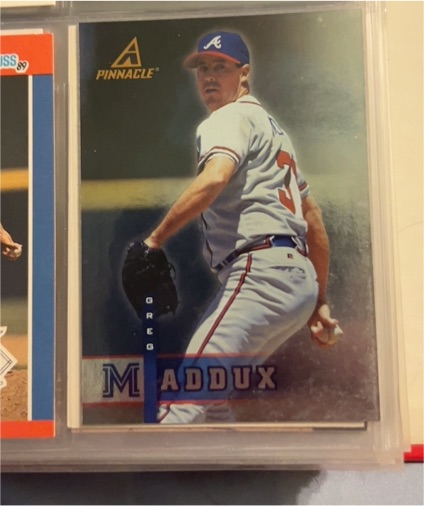 1998 Pinnacle Plus #156 Greg Maddux — front
