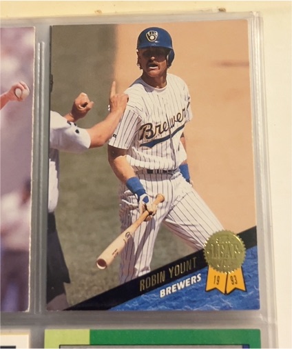 1993 Leaf #188 Robin Yount — front