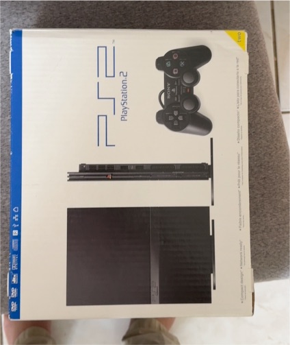 Sony PlayStation 2 Slim Console SCPH-70012 — front