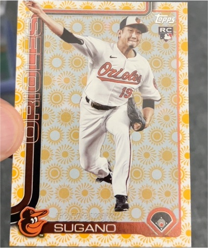 2025 Topps Series 2 #417 Tomoyuki Sugano — front