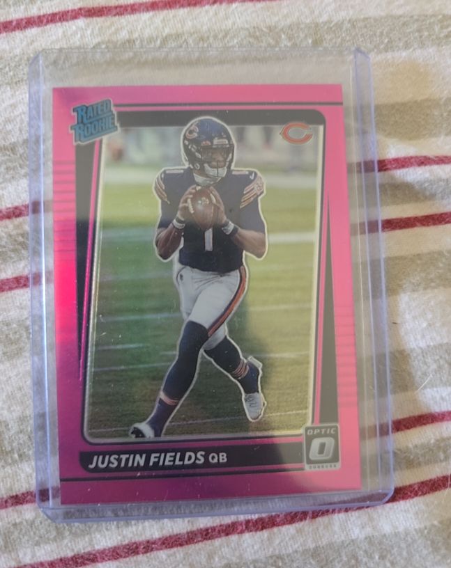 2021 Donruss Optic Preview Pink Rated Rookie #P-253 Justin Fields — front