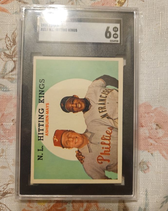 1959 Topps #317 N.L. Hitting Kings Richie Ashburn / Willie Mays — front