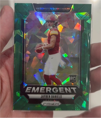 2024 Panini Prizm Emergent #2 Jayden Daniels — front