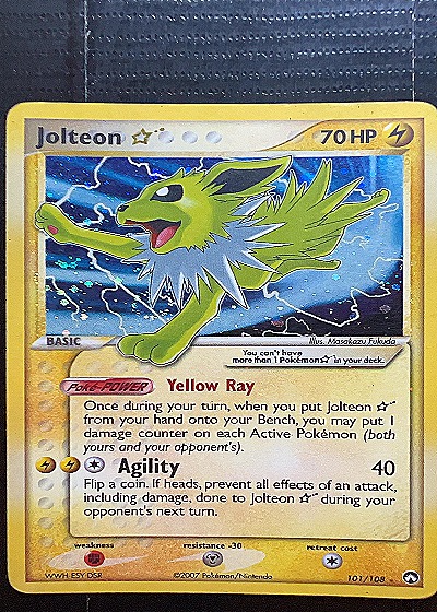 2007 EX Power Keepers #101 Jolteon Gold Star — front