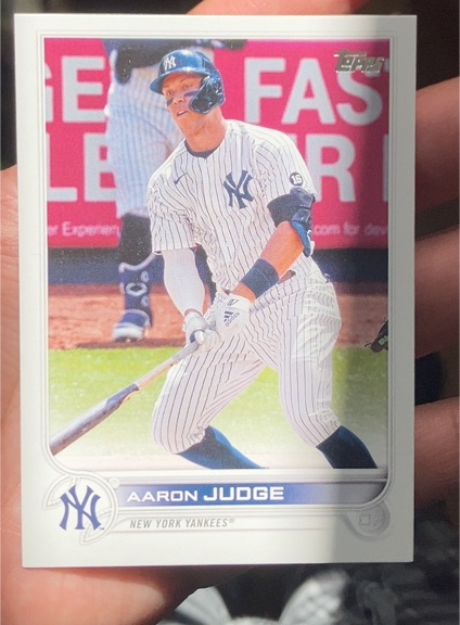 2022 Topps #99 Aaron Judge — front