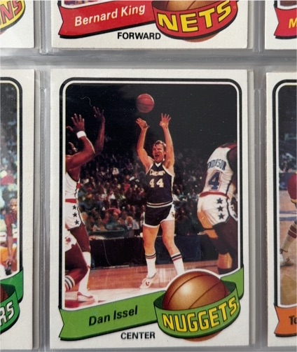 1979-80 Topps #17 Dan Issel — front