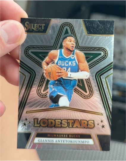 2024-25 Panini Select #4 Giannis Antetokounmpo Lodestars — front