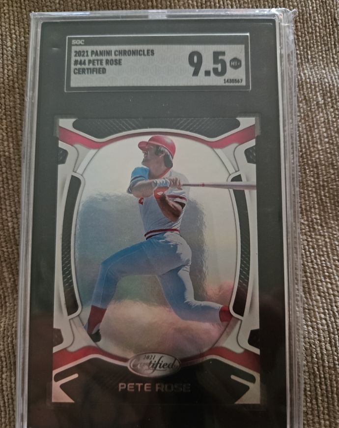 2021 Panini Chronicles Certified #44 Pete Rose — front