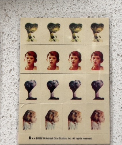 1982 Topps E.T. The Extra-Terrestrial Sticker #8 E.T. Elliot & Gertie — front