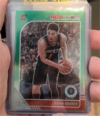 2019-20 NBA Hoops Premium Stock #149 Devin Booker — front