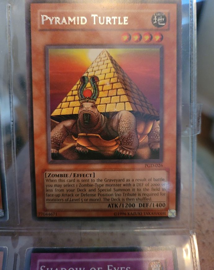 1996 Yu-Gi-Oh! PGD-026 Pyramid Turtle — front