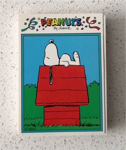 1991 Peanuts Preview #6 Snoopy on Doghouse — front