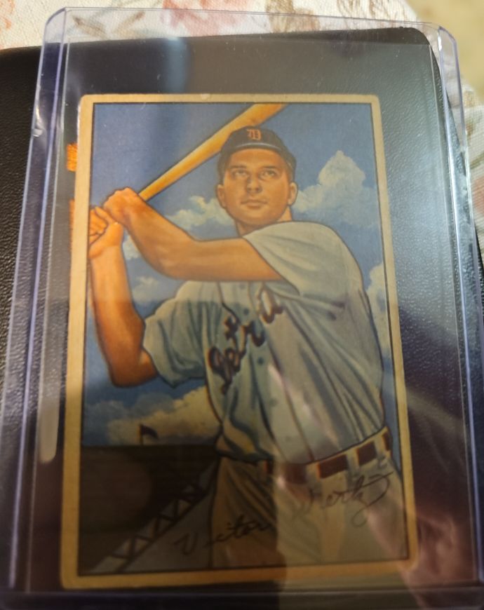 1952 Bowman #39 Vic Wertz — front
