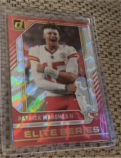 2024 Panini Donruss The Elite Series #16 Patrick Mahomes II — front