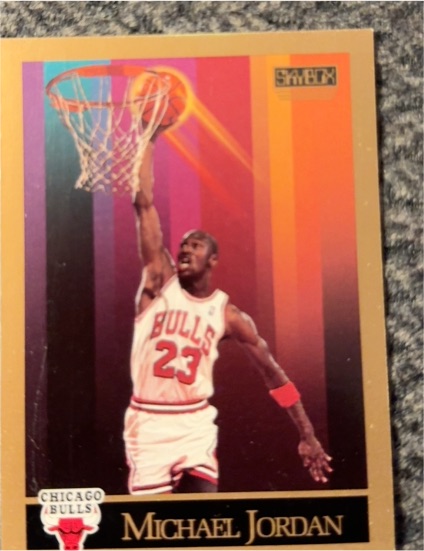 1990-91 SkyBox #41 Michael Jordan — front