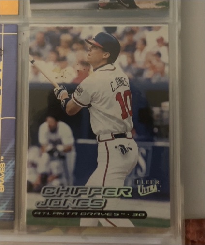 2000 Fleer Ultra #70 Chipper Jones — front