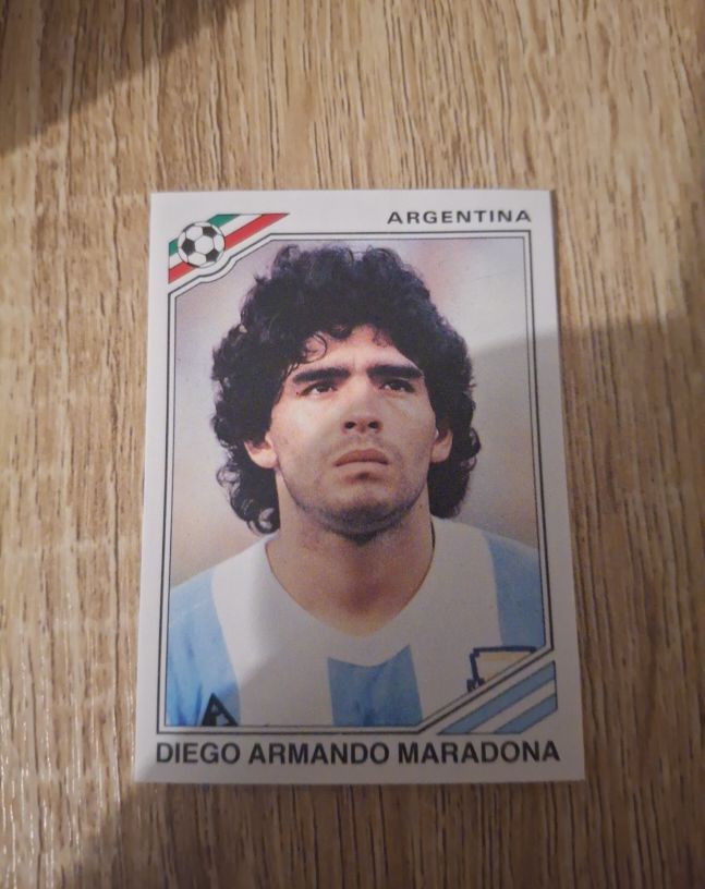 1986 Panini Mexico 86 #84 Diego Armando Maradona — front