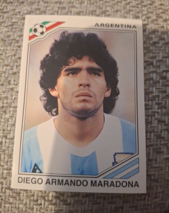1986 Panini Mexico 86 #84 Diego Armando Maradona — front